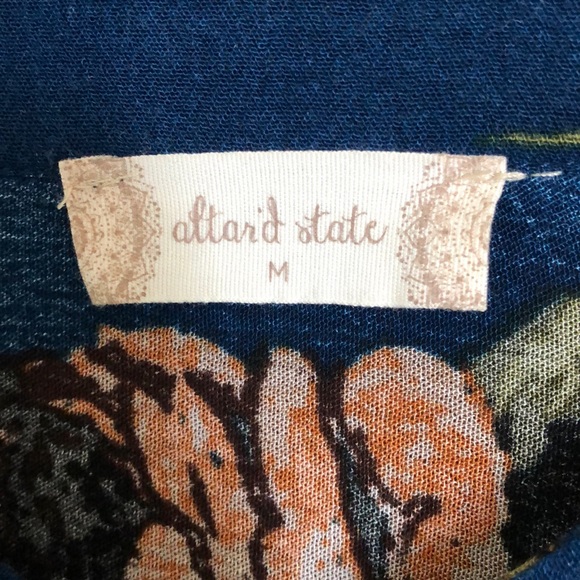 Dress - Picture 3 of 5